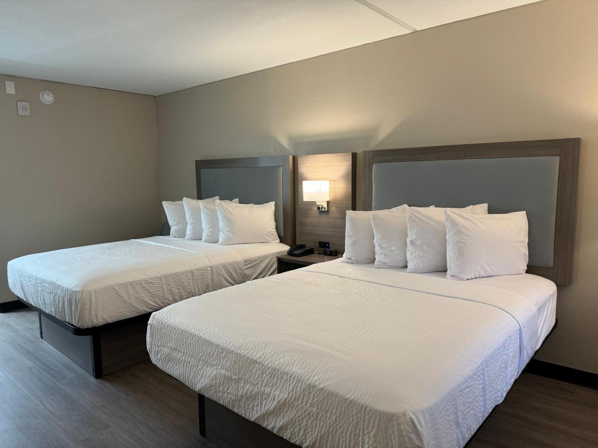 Baymont By Wyndham Corpus Christi Airport Hotel Buitenkant foto