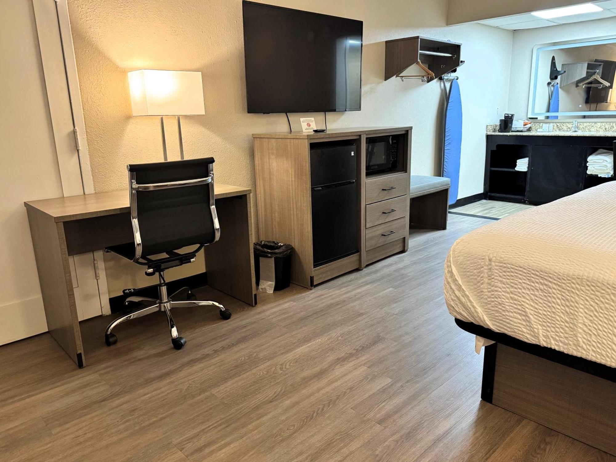 Baymont By Wyndham Corpus Christi Airport Hotel Buitenkant foto
