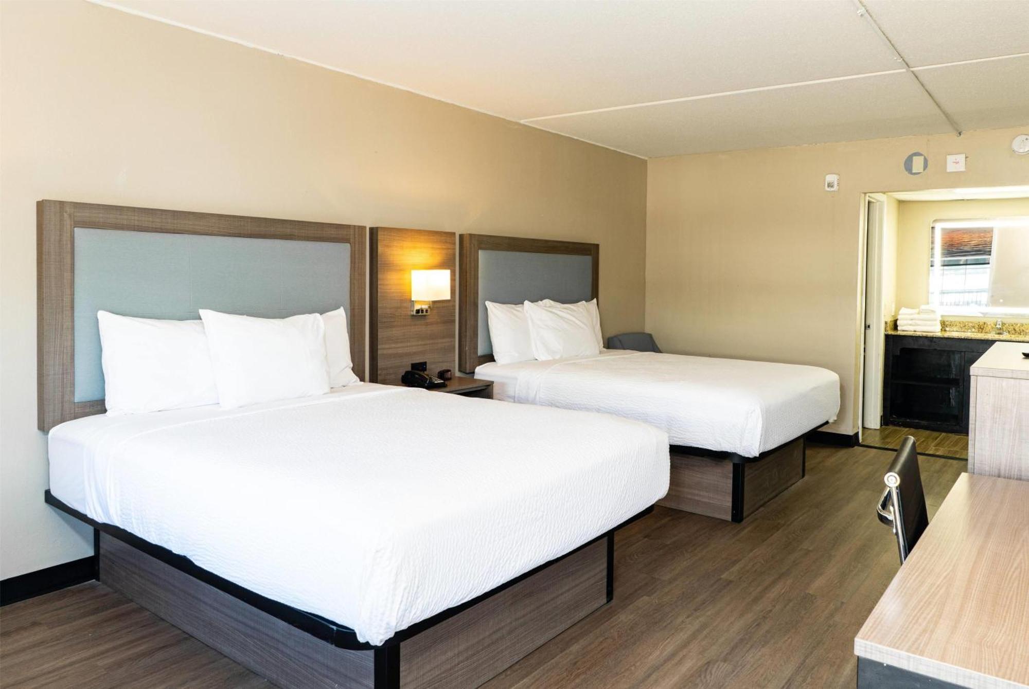 Baymont By Wyndham Corpus Christi Airport Hotel Buitenkant foto