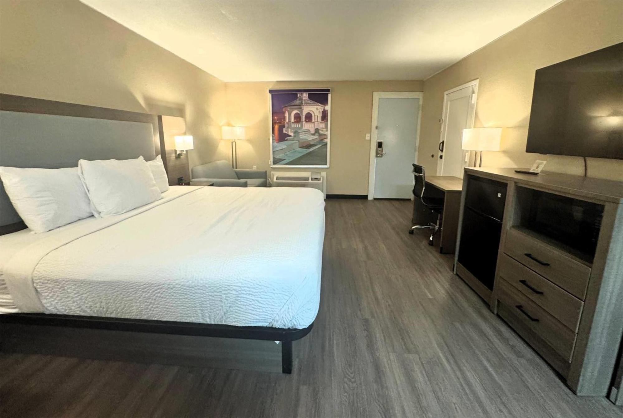 Baymont By Wyndham Corpus Christi Airport Hotel Buitenkant foto